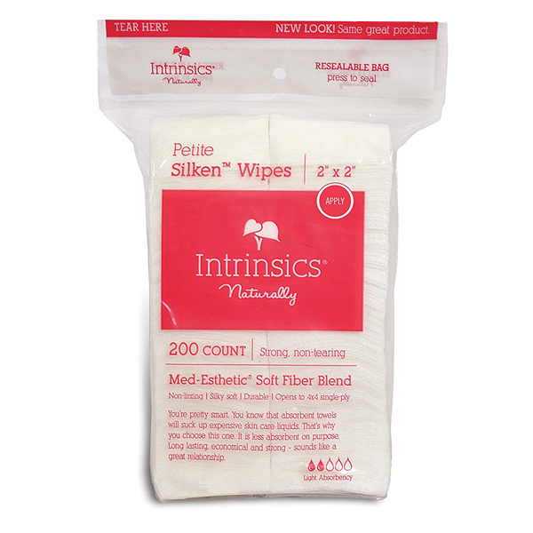 Intrinsics Petite Silken Wipes 2″ x 2″, 4-ply 200 per bag